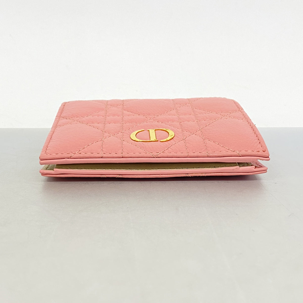 【6hc2063】クリスチャンディオール 財布 カナージュ レザー ピンク ゴールド金具【中古】レディース