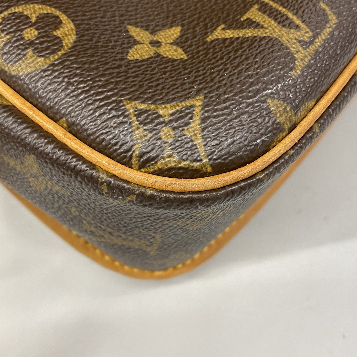 【6hc2067】ルイヴィトン ショルダーバッグ モノグラム ソローニュ M42250 ブラウン【中古】レディース