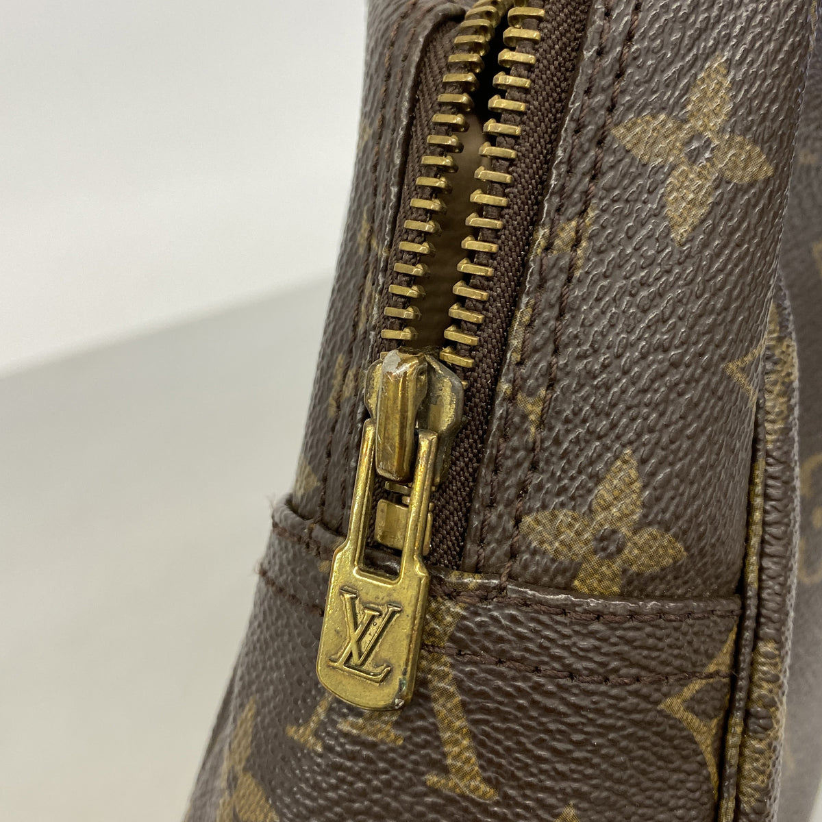 【6hc2071】ルイヴィトン ポーチ モノグラム トゥルーストワレット28 M47522 ブラウン【中古】レディース