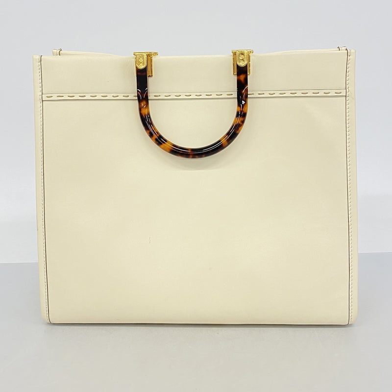 【6hc2147】フェンディ トートバッグ サンシャインショッパー レザー ホワイト ライトブラウン ゴールド金具【中古】レディース