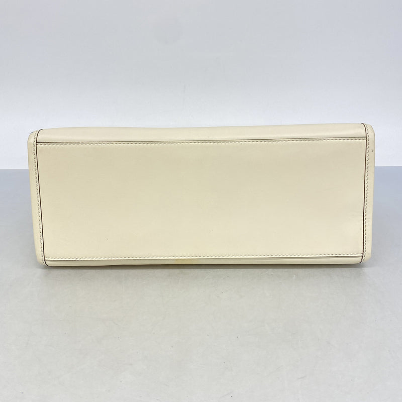 【6hc2147】フェンディ トートバッグ サンシャインショッパー レザー ホワイト ライトブラウン ゴールド金具【中古】レディース