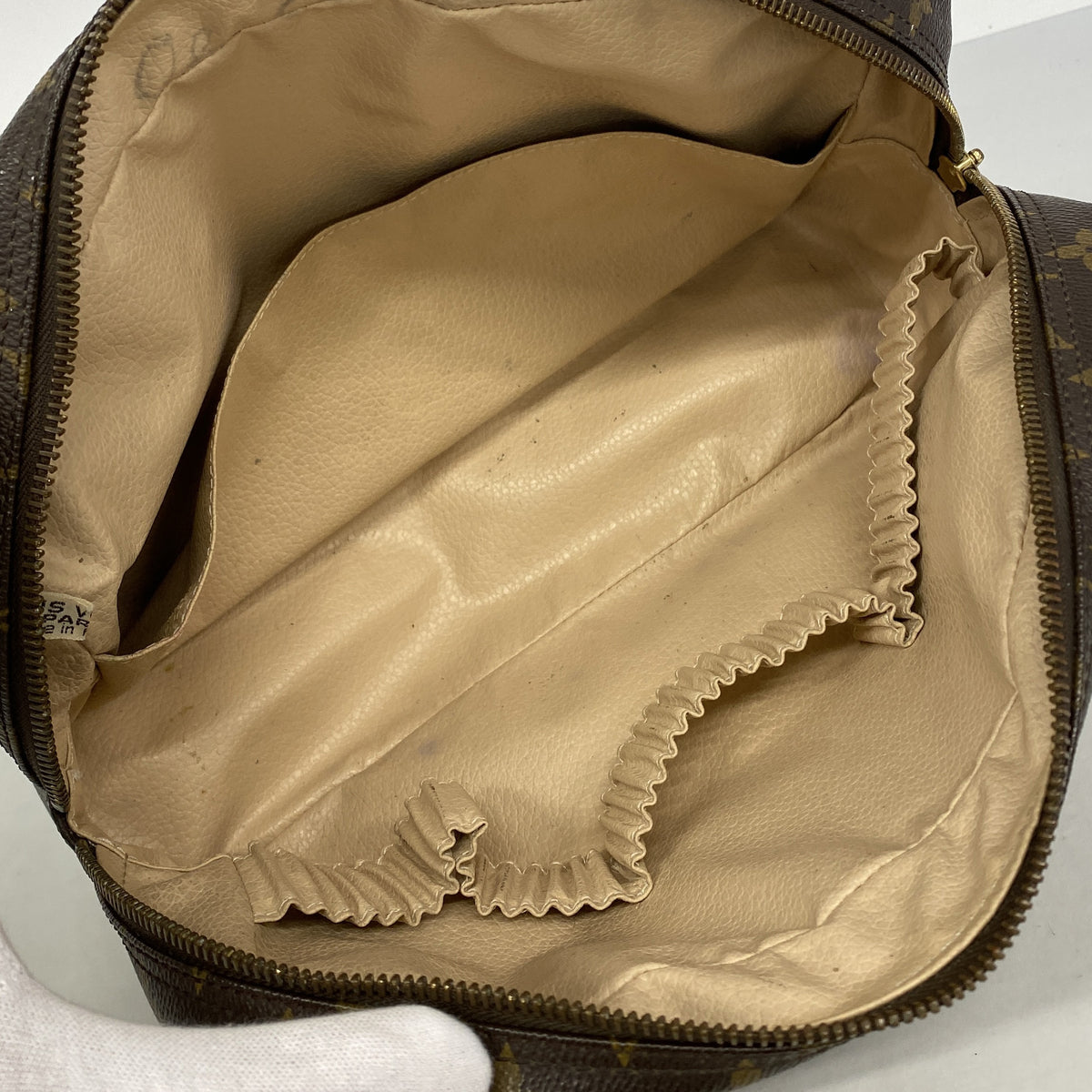 【6hc2189】ルイヴィトン ポーチ モノグラム トゥルーストワレット28 M47522 ブラウン【中古】レディース