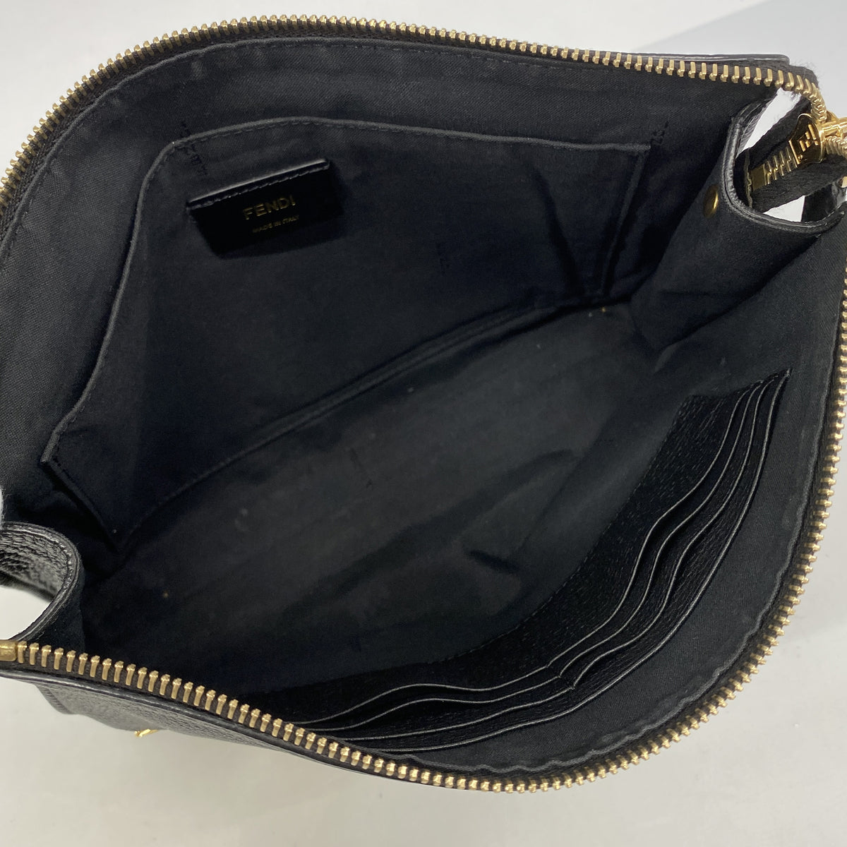 【6hc2193】フェンディ クラッチバッグ モンスター レザー ブラック ゴールド金具【中古】メンズ