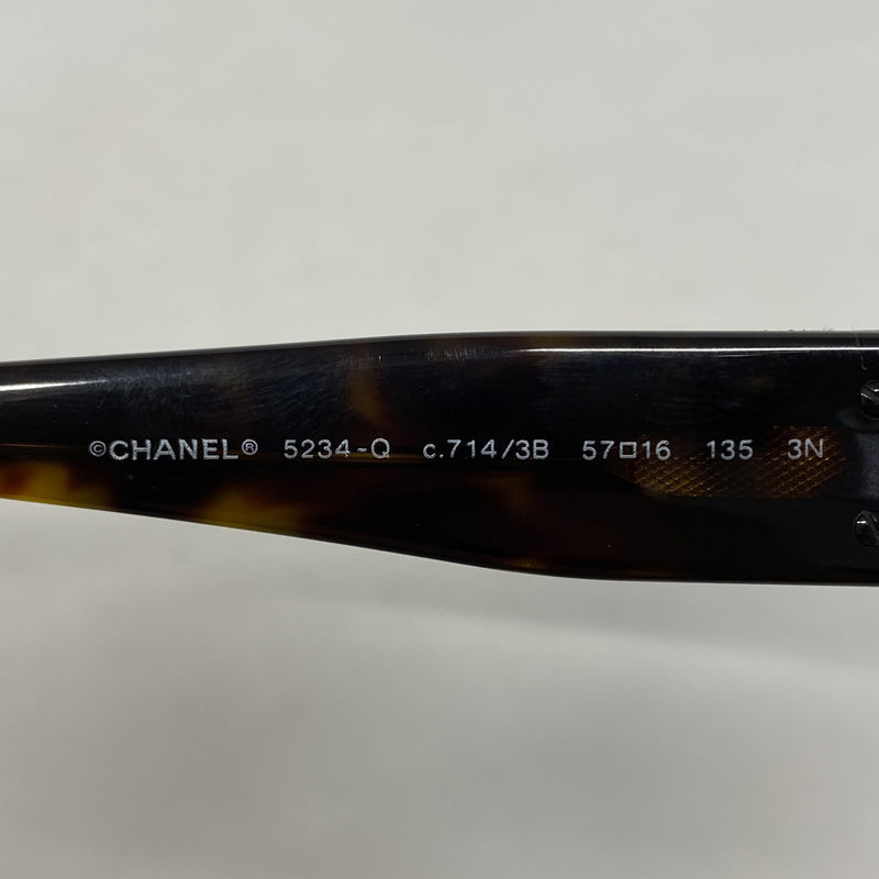 【6hc2201】シャネル サングラス 5234-Q ダークブラウン ゴールド金具【中古】レディース