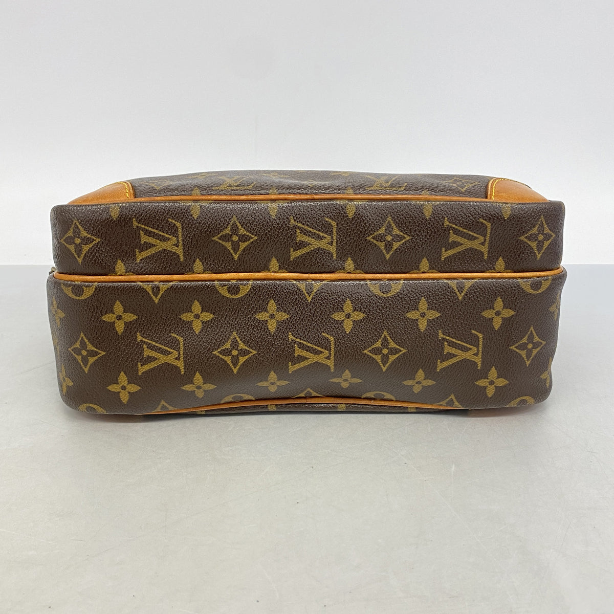 【6hc2213】ルイヴィトン ショルダーバッグ モノグラム ナイル M45244 ブラウン【中古】レディース
