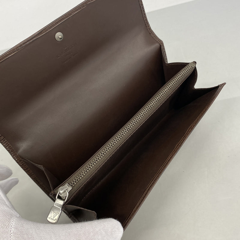 【6hc2240-k】ルイヴィトン 長財布 エピ ポシェットポルトモネクレディ M6357D モカ【中古】メンズ レディース ユニセックス