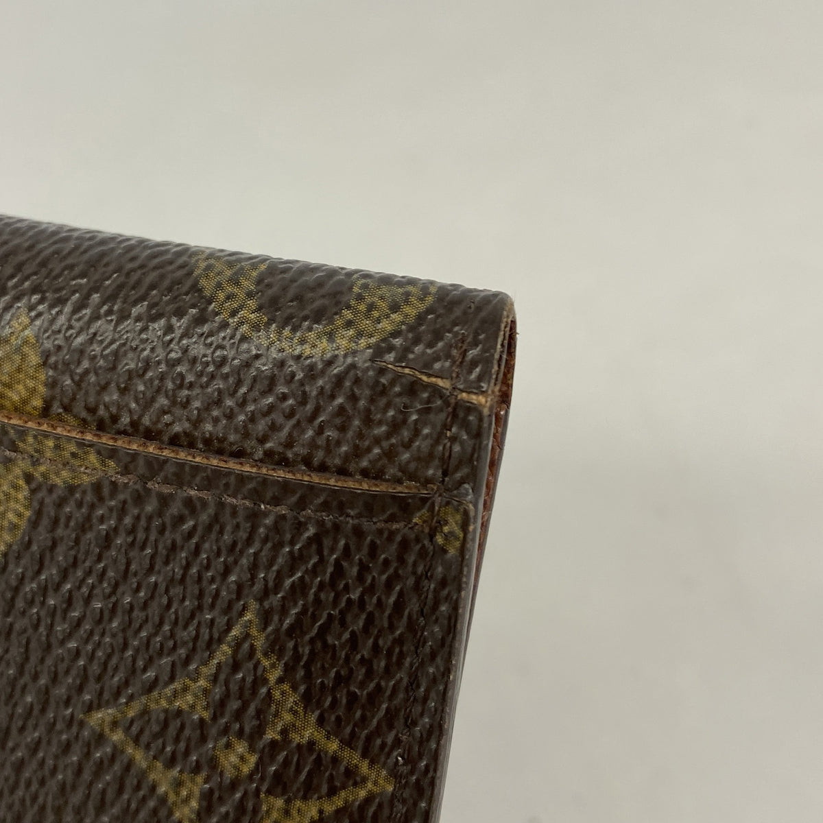 【6hc2241-k】ルイヴィトン カードケース モノグラム ポルトカルトパスヴェルティカル M66541 ブラウン【中古】メンズ レディース ユニセックス