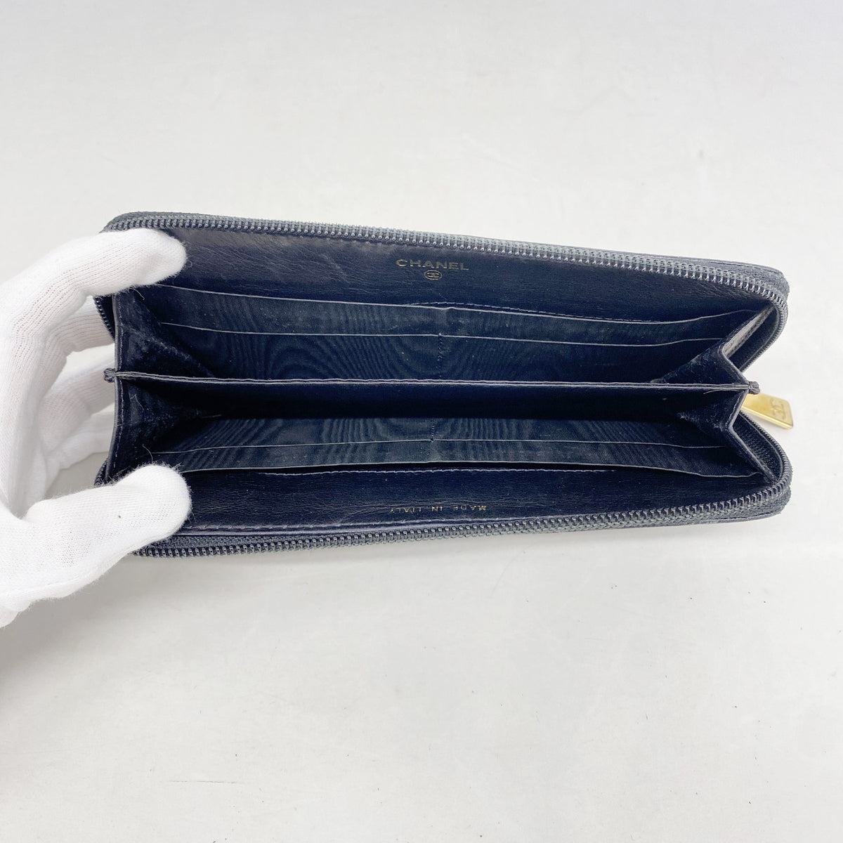 【6hc2258-k】シャネル 長財布 キャビアスキン ブラック ゴールド金具【中古】レディース