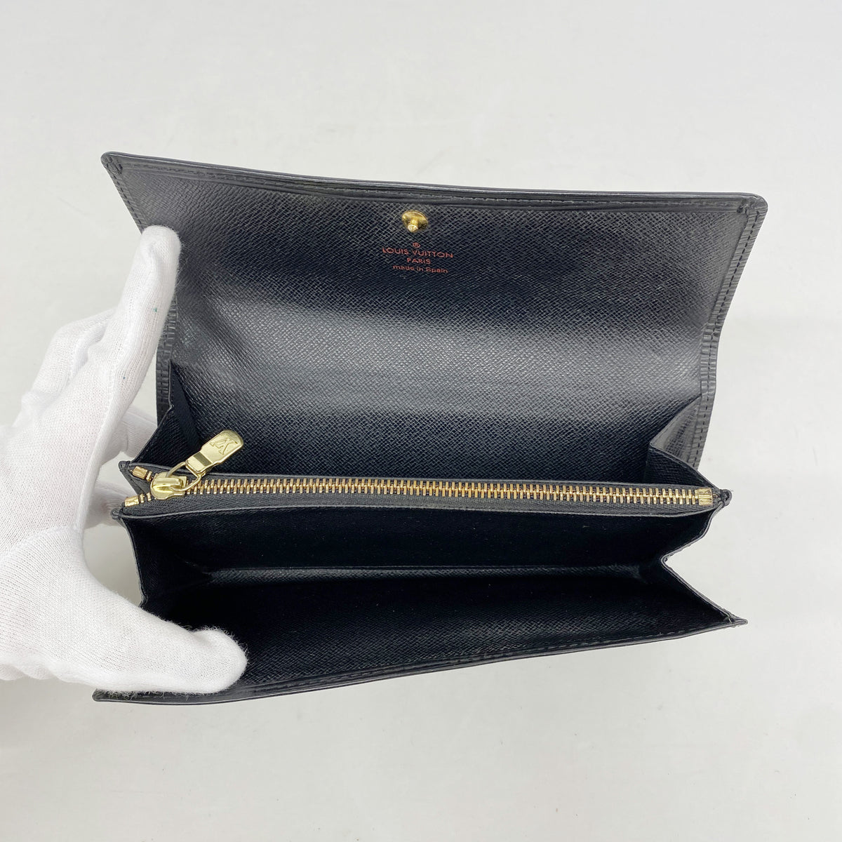 【6hc2307-k】ルイヴィトン 長財布 エピ ポシェットポルトモネクレディ M63572 ノワール【中古】レディース