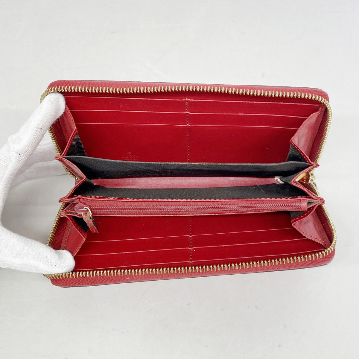 【6hc2313-k】グッチ 長財布 グッチシマ 410102 レザー レッド ゴールド金具【中古】レディース