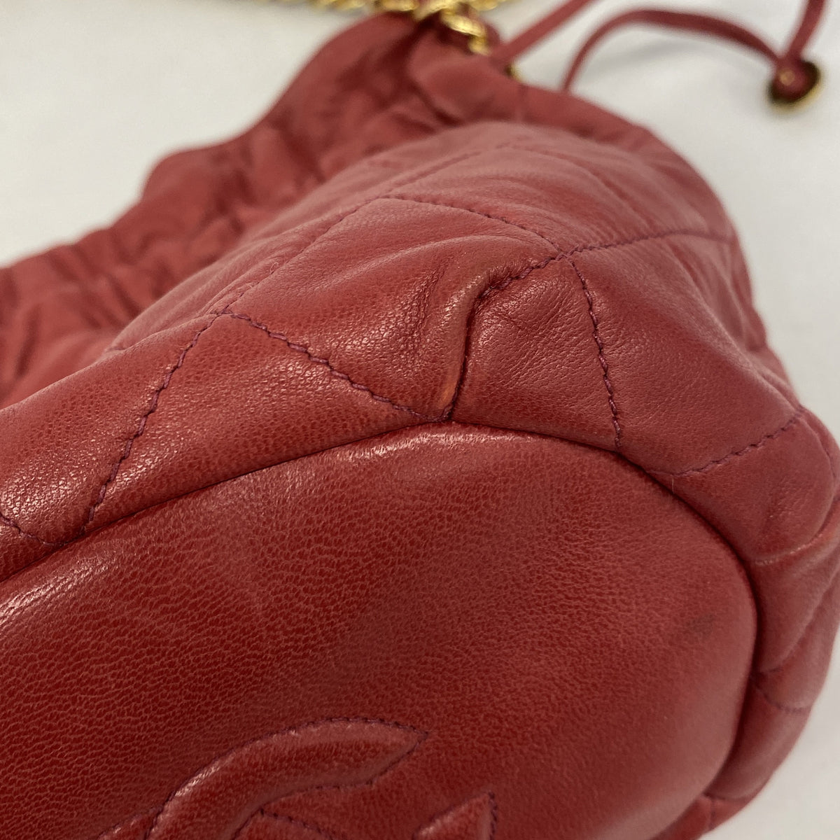 【6hc2393-k】シャネル ショルダーバッグ マトラッセ チェーンショルダー ラムスキン レッド ゴールド金具【中古】レディース