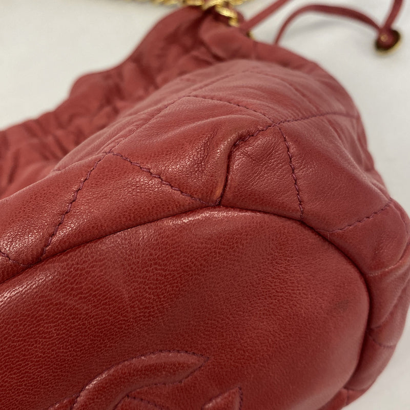 【6hc2393-k】シャネル ショルダーバッグ マトラッセ チェーンショルダー ラムスキン レッド ゴールド金具【中古】レディース