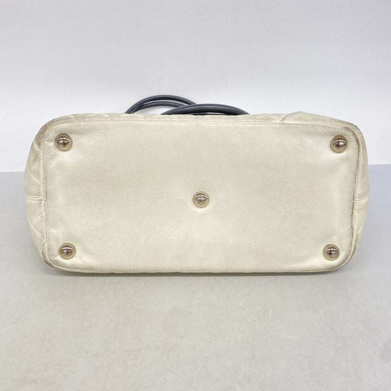 【6hc2394-k】シャネル トートバッグ カンボン ラムスキン パイソン ホワイト シルバー金具【中古】レディース