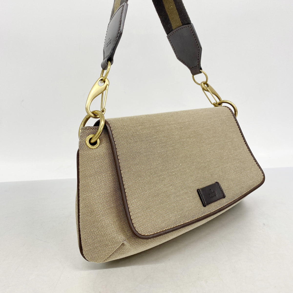 【6hc2458-k】グッチ ショルダーバッグ 106671 キャンバス ブラウン ゴールド金具【中古】レディース