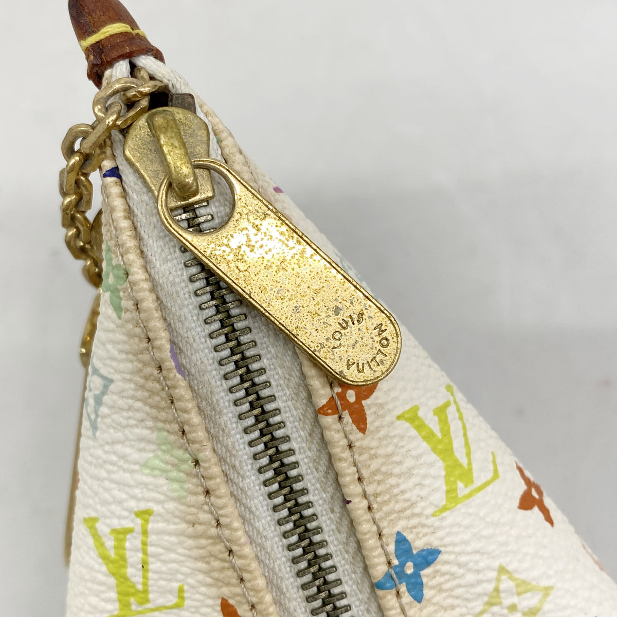 【6hc2465-k】ルイヴィトン コインケース モノグラム・マルチカラー ベルランゴ M58028 ブロン【中古】レディース