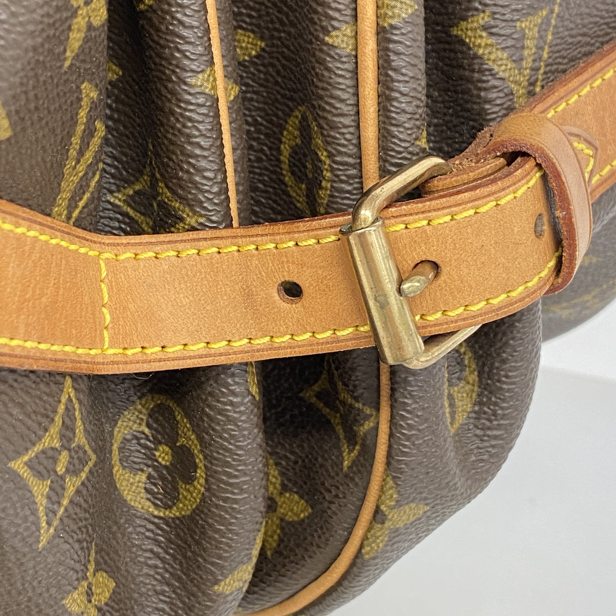 【6hc2575】ルイヴィトン ショルダーバッグ モノグラム ソミュール35 M42254 ブラウン【中古】レディース