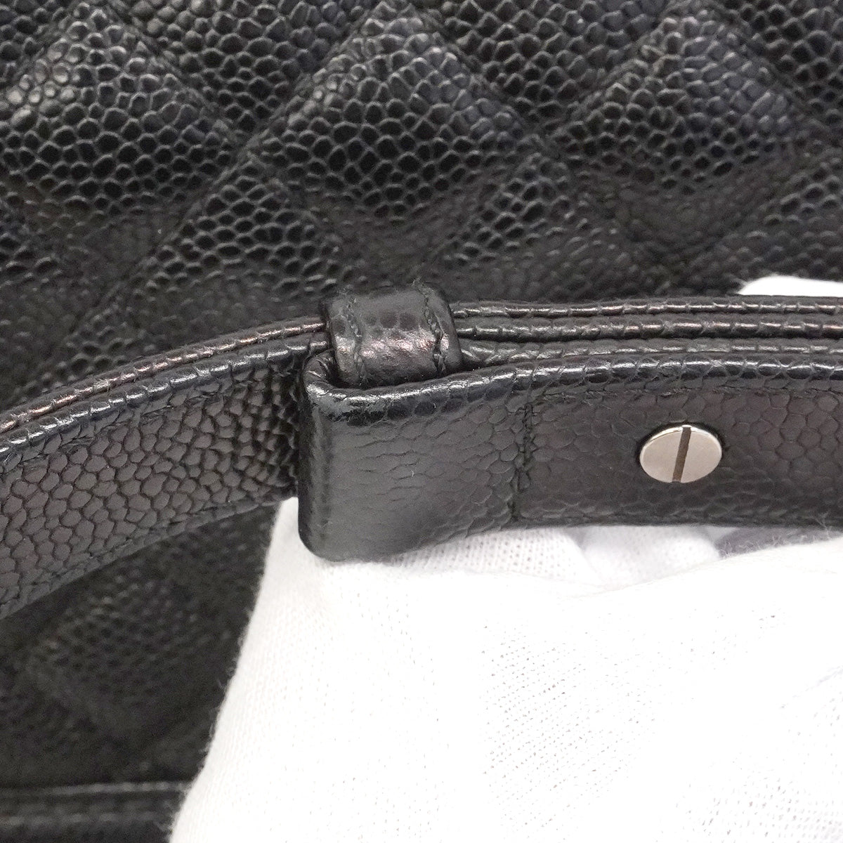 【6hc2625-h】シャネル ショルダーバッグ ボーイシャネル チェーンショルダー キャビアスキン ブラック シルバー金具【中古】レディース