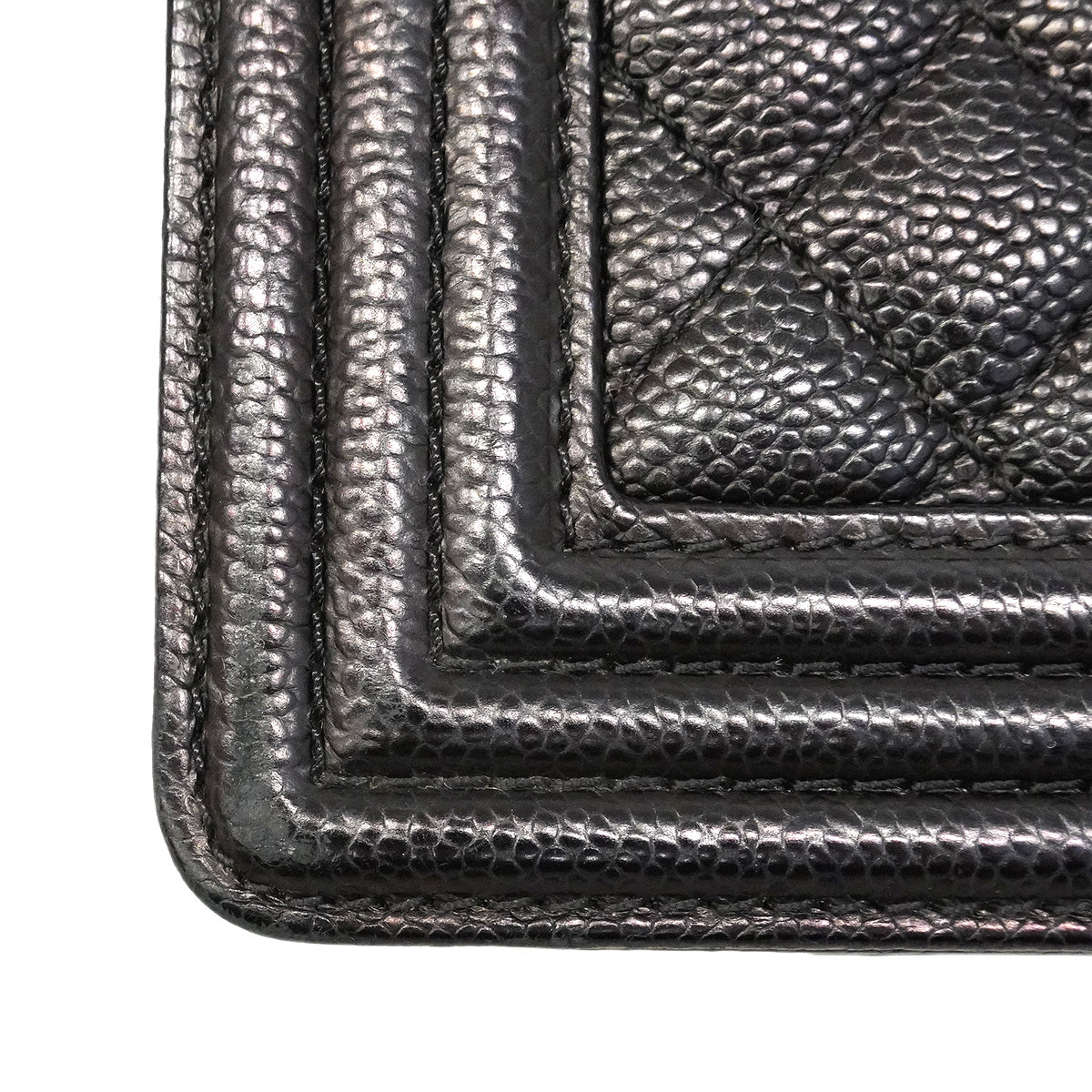 【6hc2625-h】シャネル ショルダーバッグ ボーイシャネル チェーンショルダー キャビアスキン ブラック シルバー金具【中古】レディース