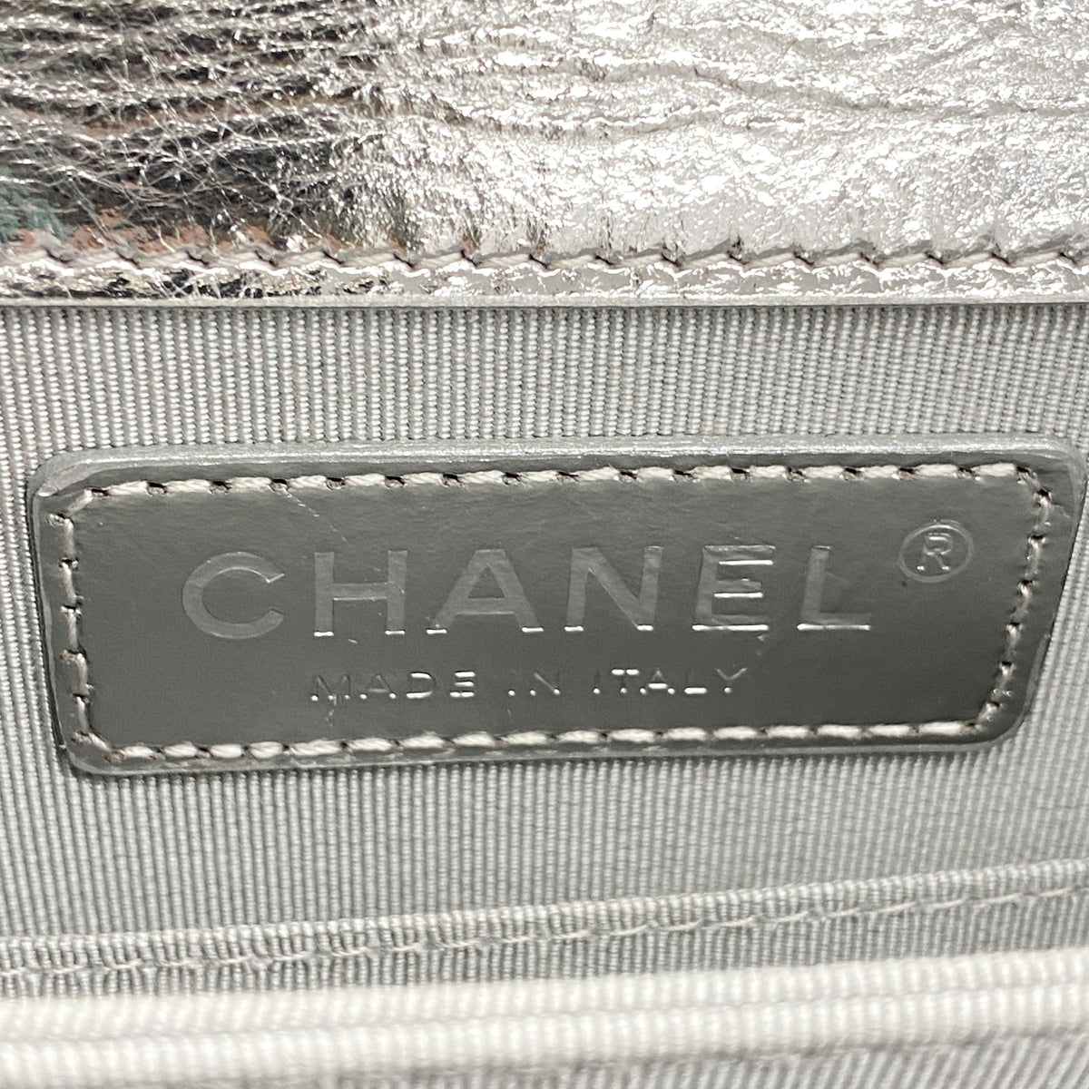 【6hc2641】シャネル ショルダーバッグ ボーイシャネル チェーンショルダー ラムスキン シルバー シルバー金具【中古】レディース