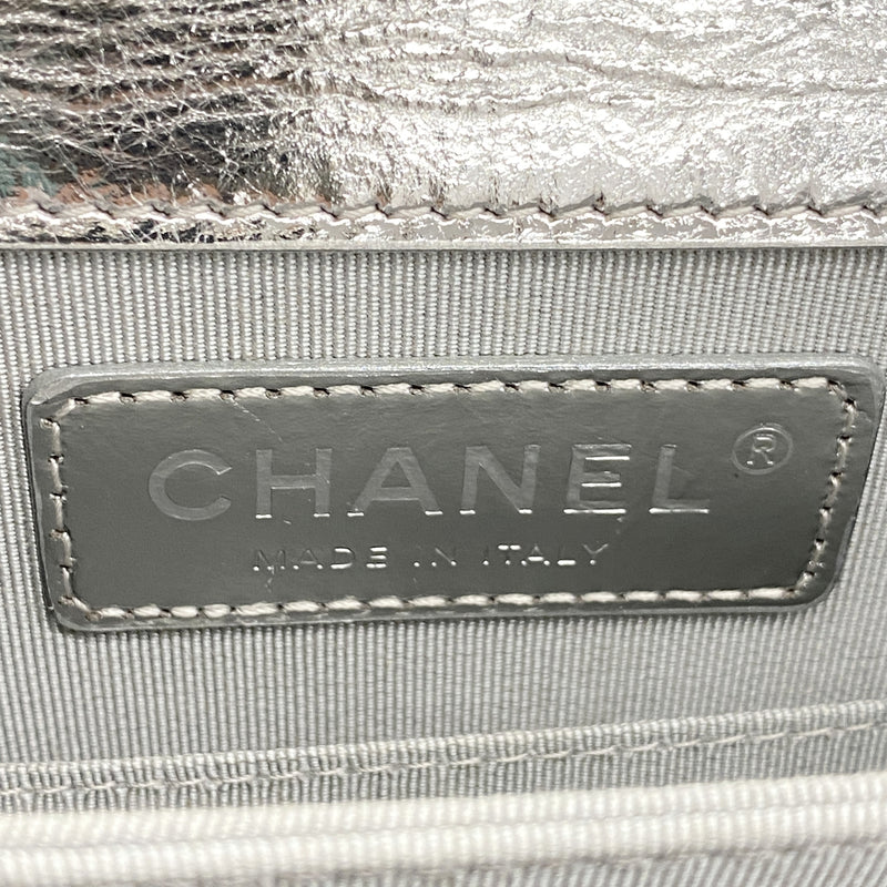 【6hc2641】シャネル ショルダーバッグ ボーイシャネル チェーンショルダー ラムスキン シルバー シルバー金具【中古】レディース