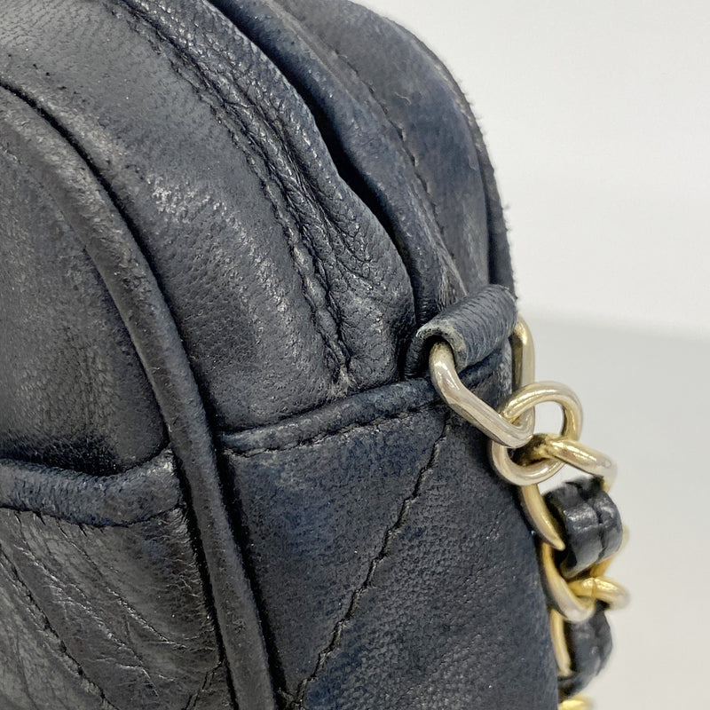 【6hc2642】シャネル ショルダーバッグ マトラッセ フリンジ付きチェーンショルダー ラムスキン ブラック ゴールド金具【中古】レディース
