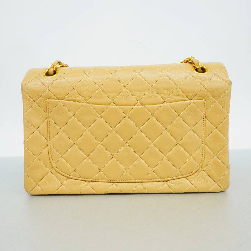 【6hc2660】シャネル ショルダーバッグ マトラッセ Wチェーン ラムスキン ベージュ ゴールド金具【中古】レディース