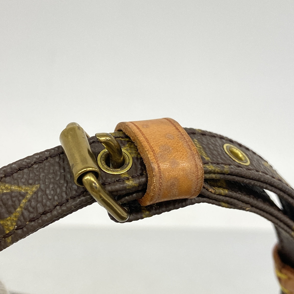 【6hc2699】ルイヴィトン ショルダーバッグ モノグラム ミニアマゾン M45238 ブラウン【中古】レディース