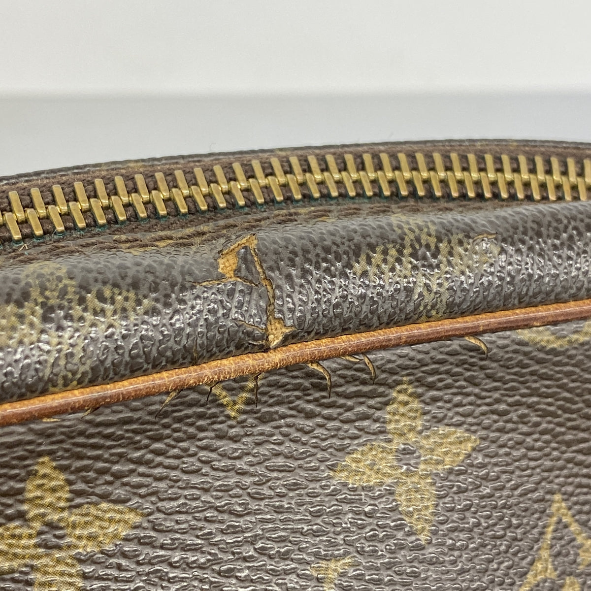 【6hc2700】ルイヴィトン ショルダーバッグ モノグラム トロカデロ24 M51276 ブラウン【中古】レディース