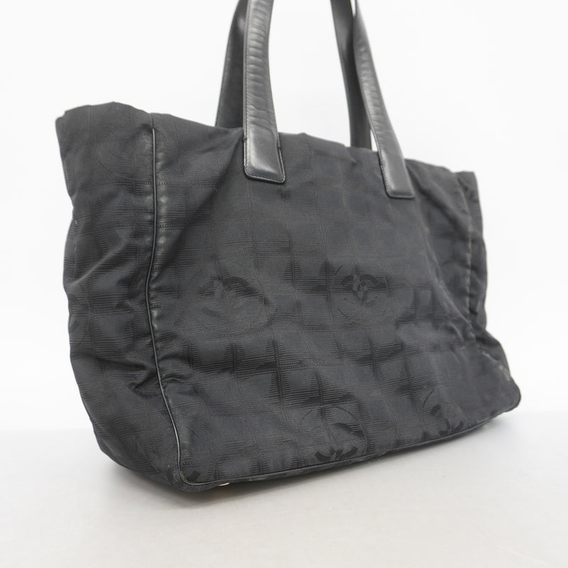 【6hc2753】シャネル トートバッグ ニュートラベル ナイロン ブラック シャンパンゴールド金具【中古】レディース