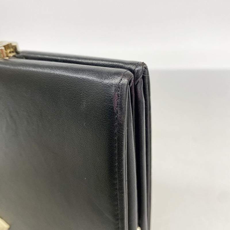 【6hc2765-k】シャネル クラッチバッグ ラムスキン ブラック アイボリー シャンパンゴールド金具【中古】メンズ レディース ユニセックス