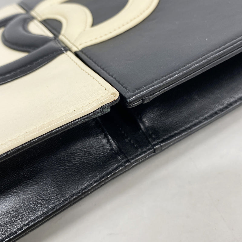 【6hc2765-k】シャネル クラッチバッグ ラムスキン ブラック アイボリー シャンパンゴールド金具【中古】メンズ レディース ユニセックス