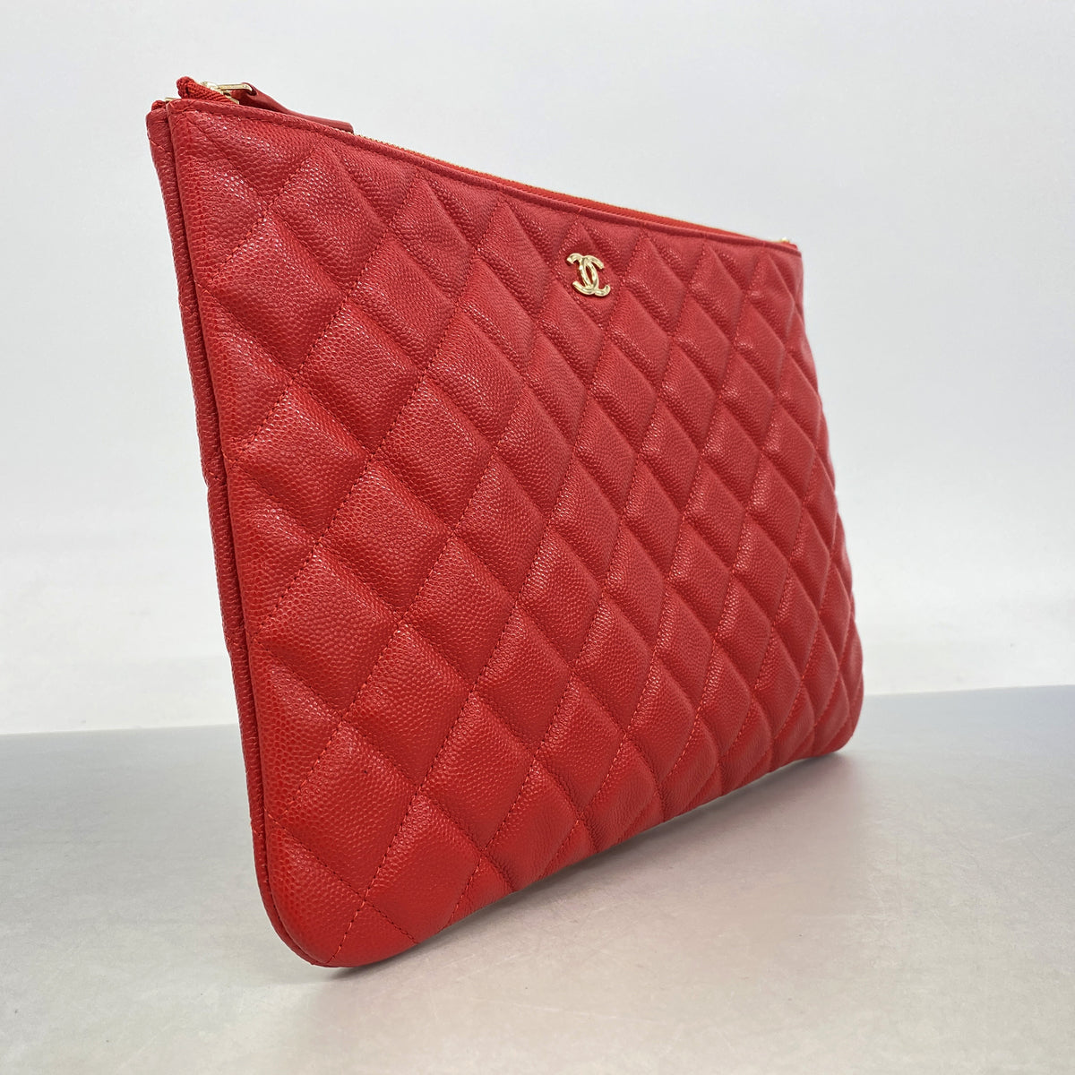【6hc2783-k】シャネル クラッチバッグ マトラッセ キャビアスキン レッド ゴールド金具【中古】メンズ レディース ユニセックス