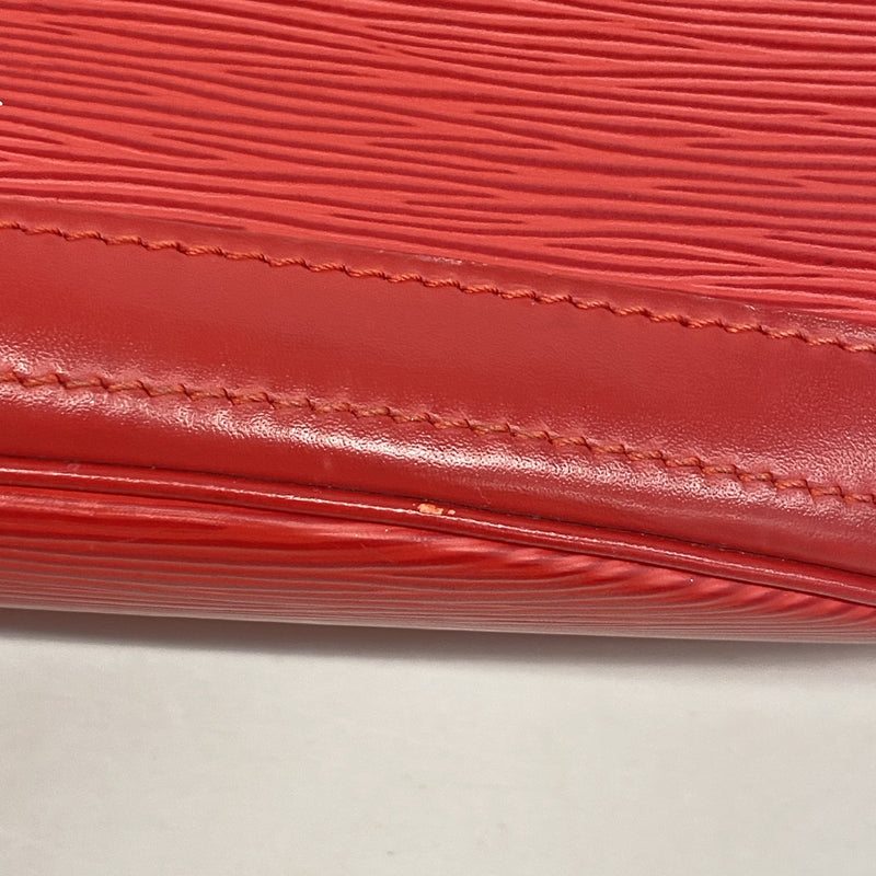【6hc2789-k】ルイヴィトン トートバッグ エピ バケットPM M5899E ルージュ【中古】レディース