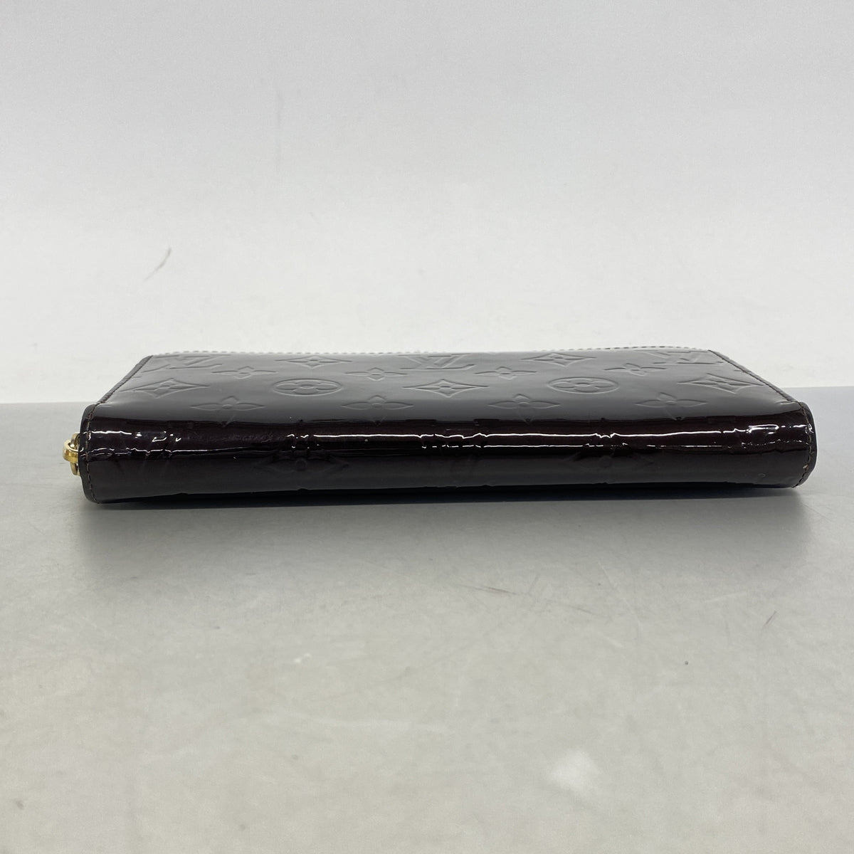 【6hc2801】ルイヴィトン 長財布 ヴェルニ ジッピーウォレット M90416 アマラント【中古】レディース