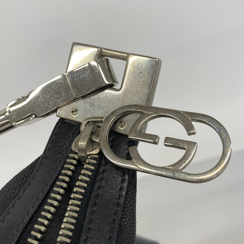 【6hc2854】グッチ ハンドバッグ GGキャンバス 001 3814 キャンバス ブラック シルバー金具【中古】レディース