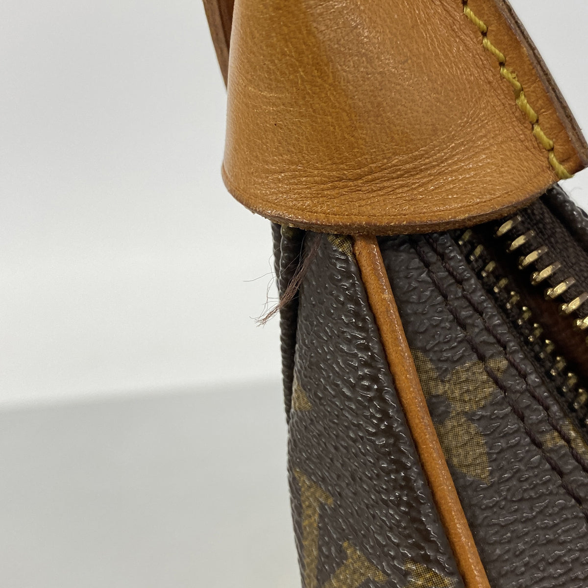 【6hc2873】ルイヴィトン ショルダーバッグ モノグラム ブローニュ35 M51260 ブラウン【中古】レディース