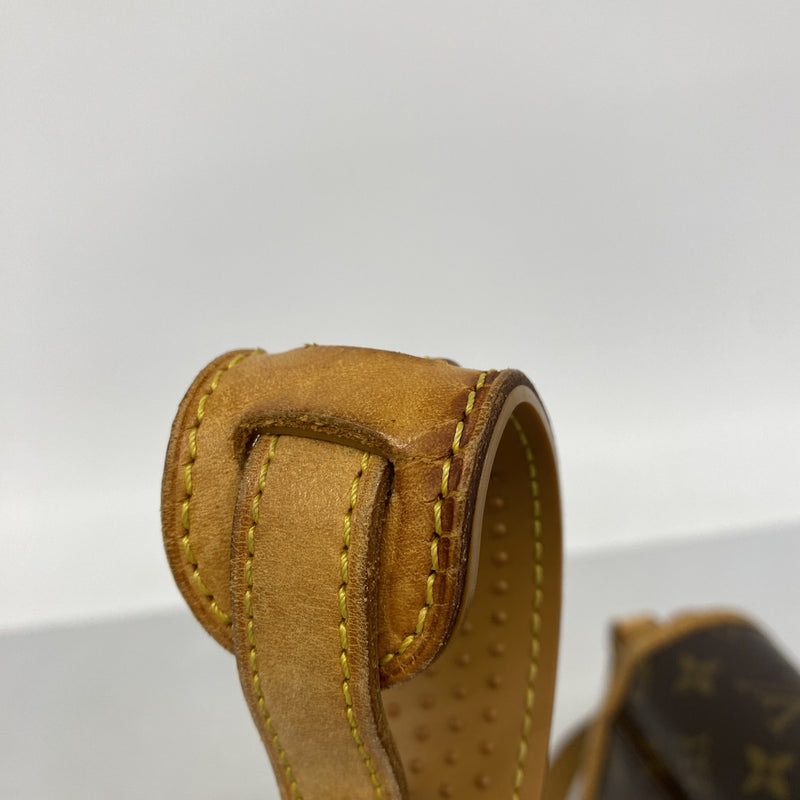 【6hd2946】ルイヴィトン ショルダーバッグ モノグラム ソローニュ M42250 ブラウン【中古】レディース