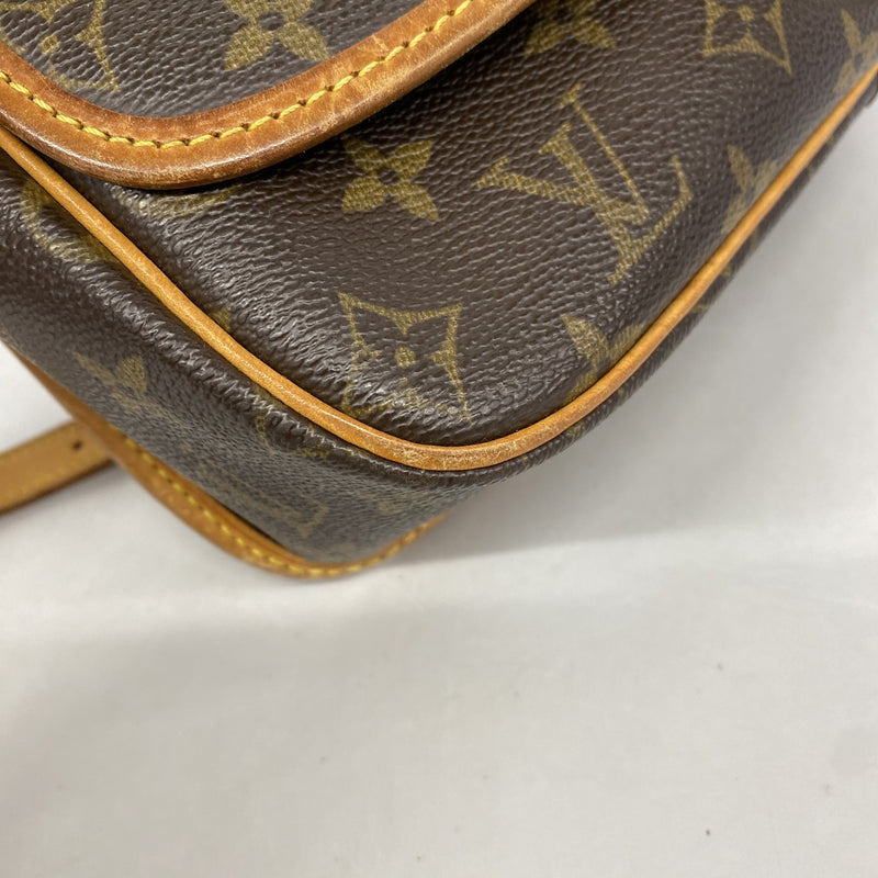 【6hd2946】ルイヴィトン ショルダーバッグ モノグラム ソローニュ M42250 ブラウン【中古】レディース