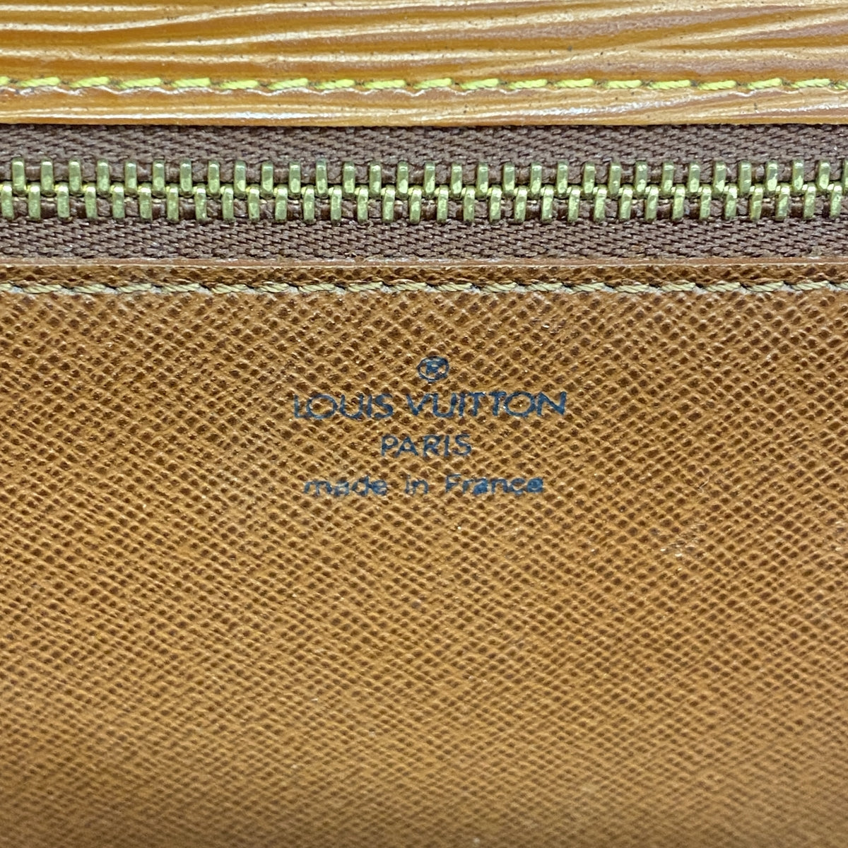 【6hd2988】ルイヴィトン クラッチバッグ エピ ポシェットセリエドラゴンヌ M52618 ジパングゴールド【中古】メンズ