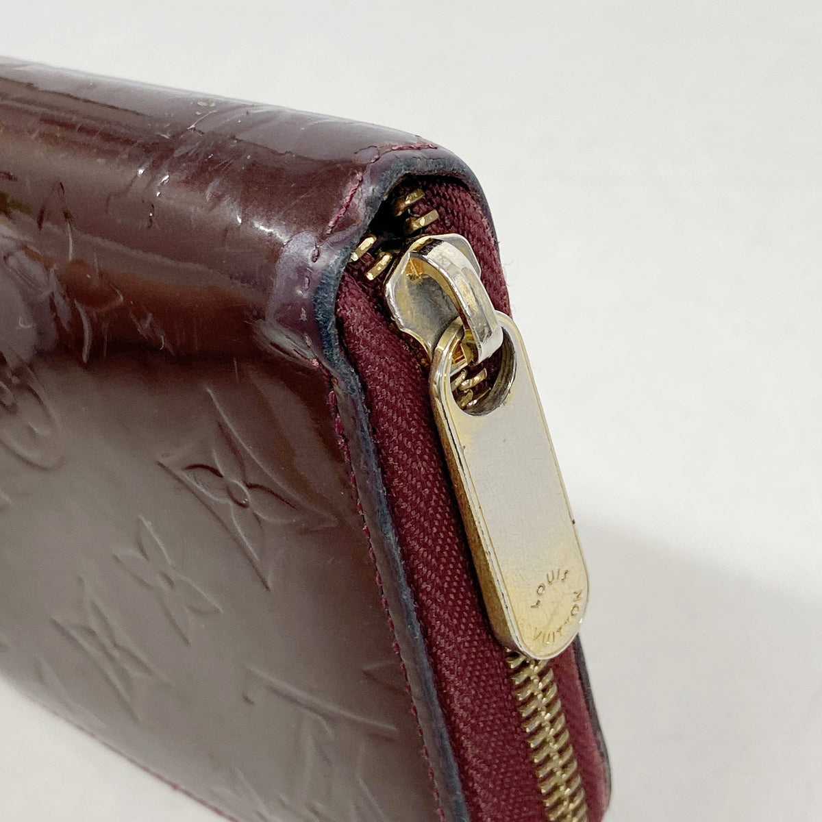 【6hd3074】ルイヴィトン 長財布 ヴェルニ ジッピーウォレット M91536 ルージュフォーヴィスト【中古】レディース