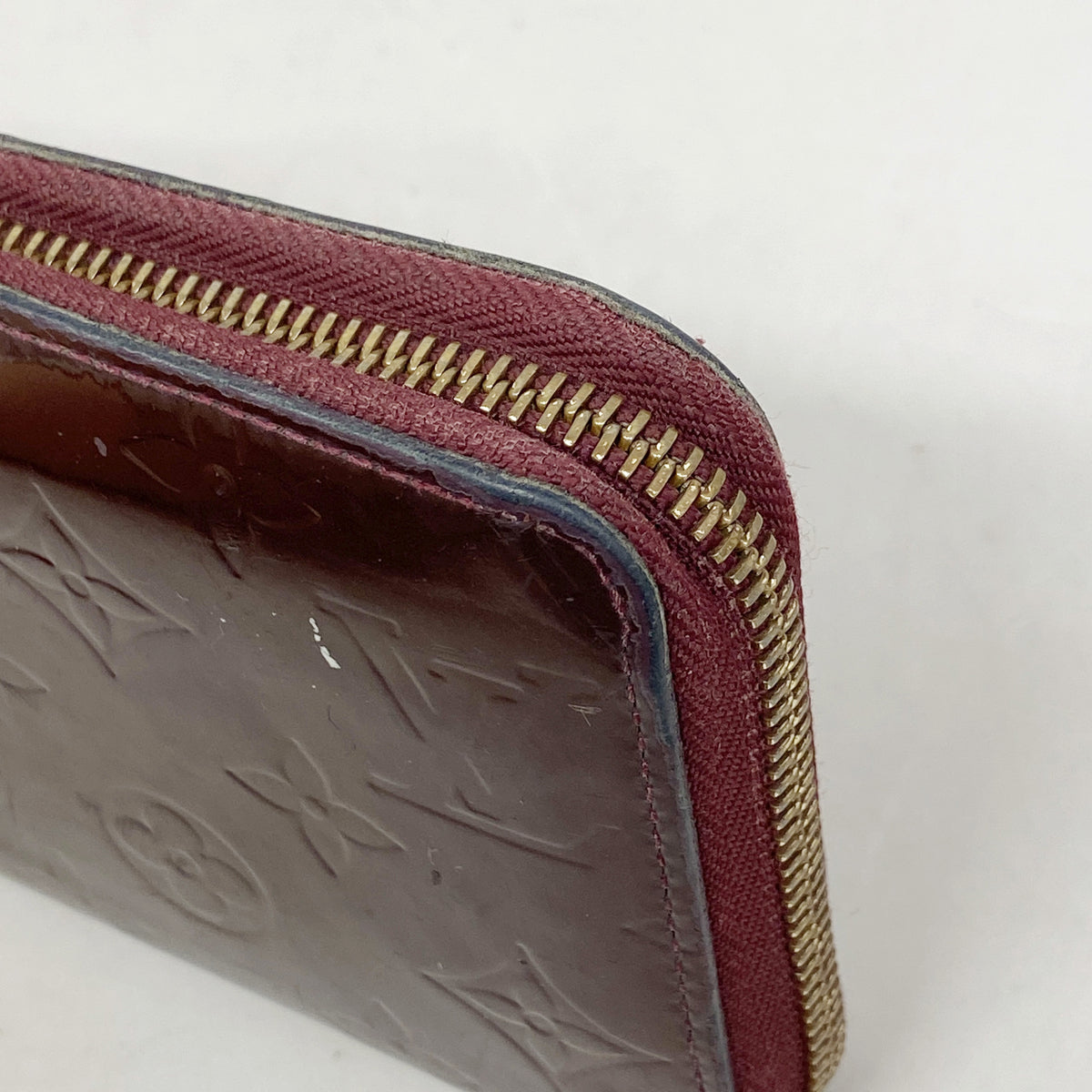 【6hd3074】ルイヴィトン 長財布 ヴェルニ ジッピーウォレット M91536 ルージュフォーヴィスト【中古】レディース