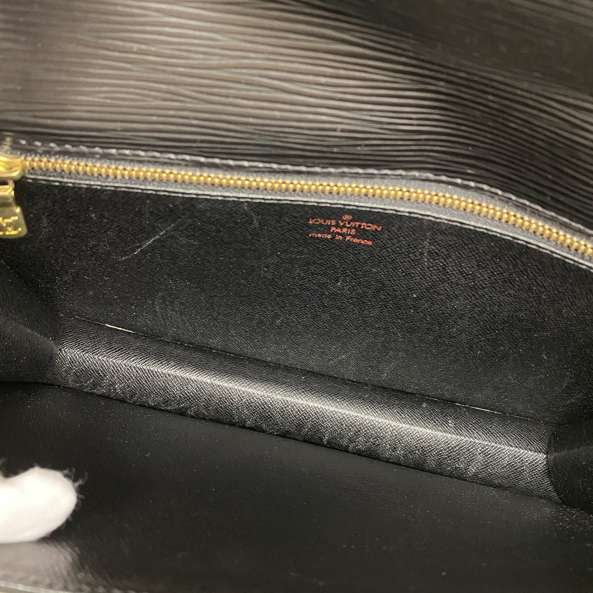 【6hd3093】ルイヴィトン クラッチバッグ エピ ポシェットセリエドラゴンヌ M52612 ノワール【中古】メンズ