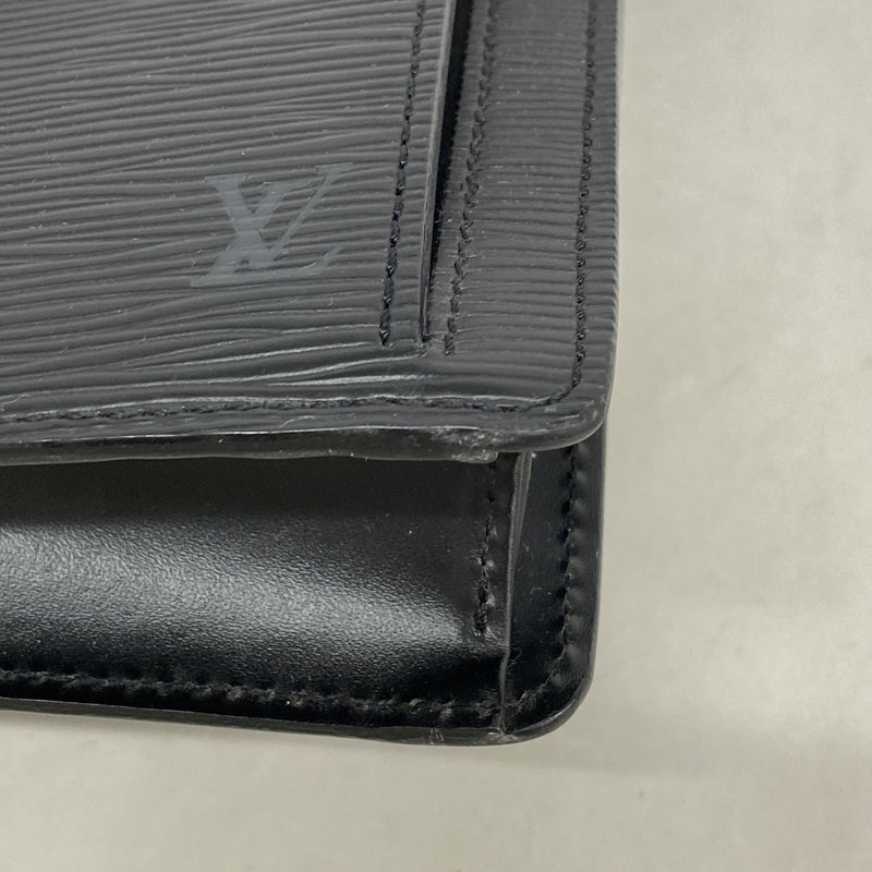 【6hd3093】ルイヴィトン クラッチバッグ エピ ポシェットセリエドラゴンヌ M52612 ノワール【中古】メンズ