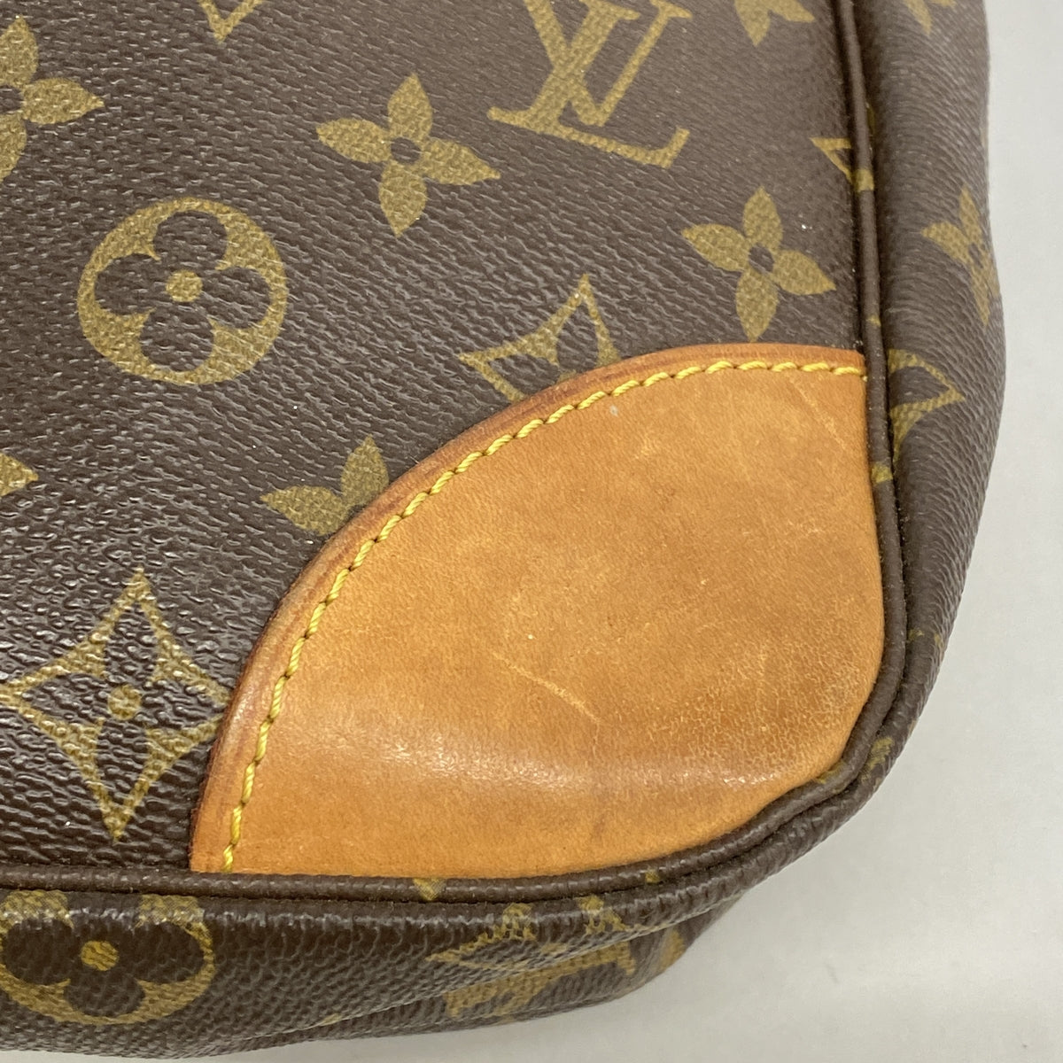 【6hd3113】ルイヴィトン ショルダーバッグ モノグラム ブローニュ30 M51265 ブラウン【中古】レディース