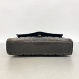 【6hd3120】シャネル ショルダーバッグ ラムスキン ブラック ゴールド金具【中古】レディース
