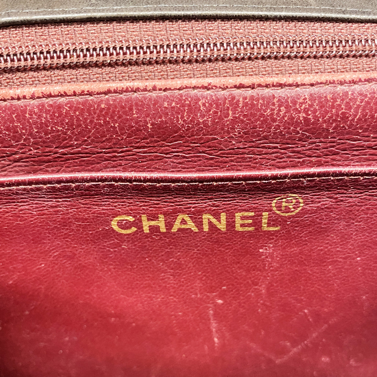 【6hd3120】シャネル ショルダーバッグ ラムスキン ブラック ゴールド金具【中古】レディース