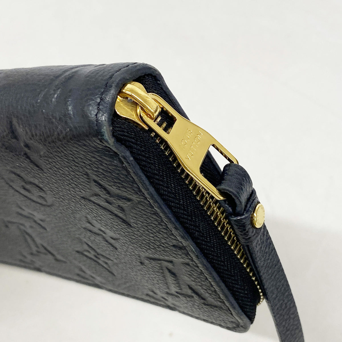【6hd3126】ルイヴィトン 長財布 モノグラム・アンプラント ジッピーウォレット M61864 ノワール【中古】レディース