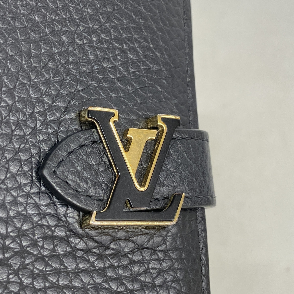【6hd3139】ルイヴィトン 財布 LVヴェルティカルウォレットコンパクト M81561 ノワール【中古】レディース