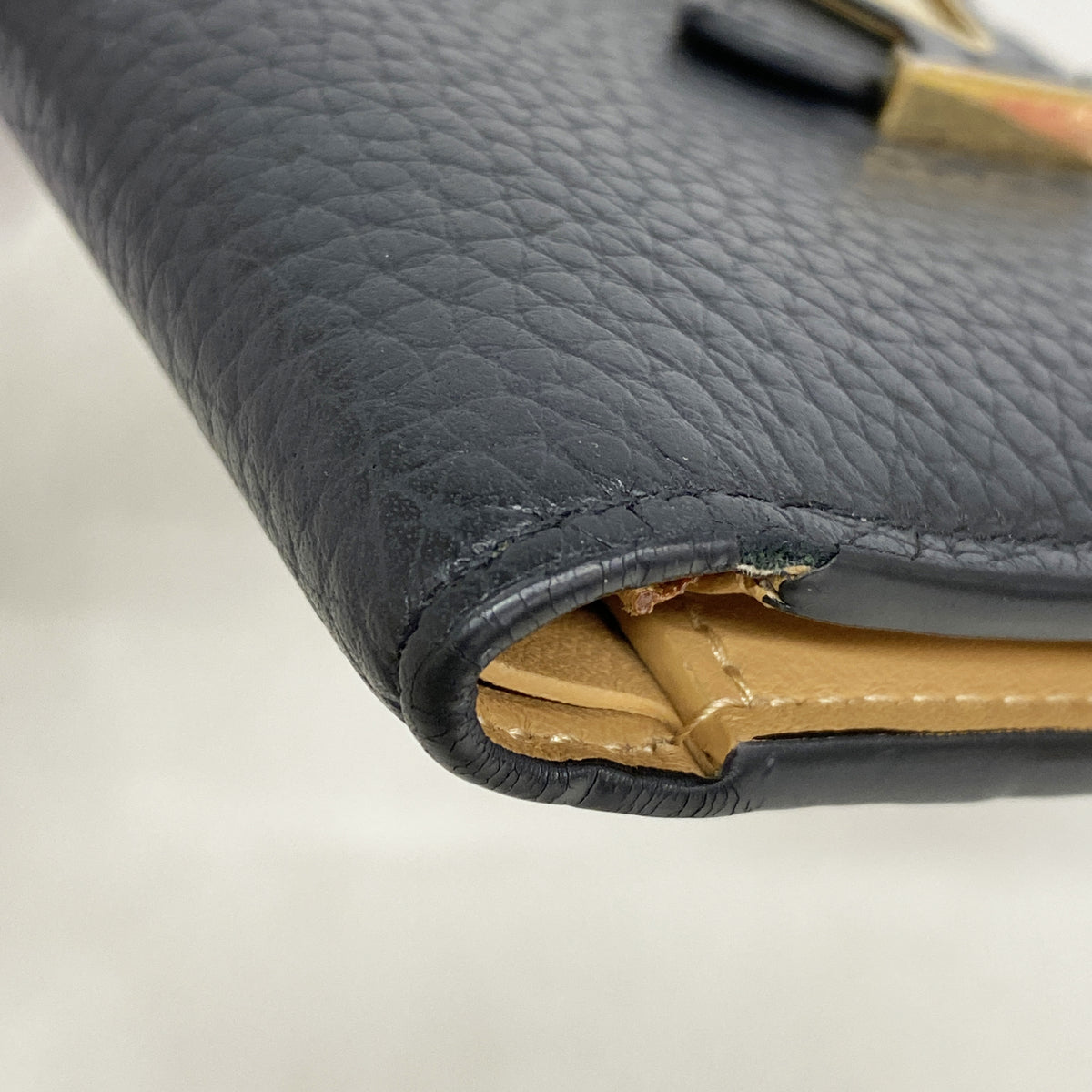 【6hd3139】ルイヴィトン 財布 LVヴェルティカルウォレットコンパクト M81561 ノワール【中古】レディース