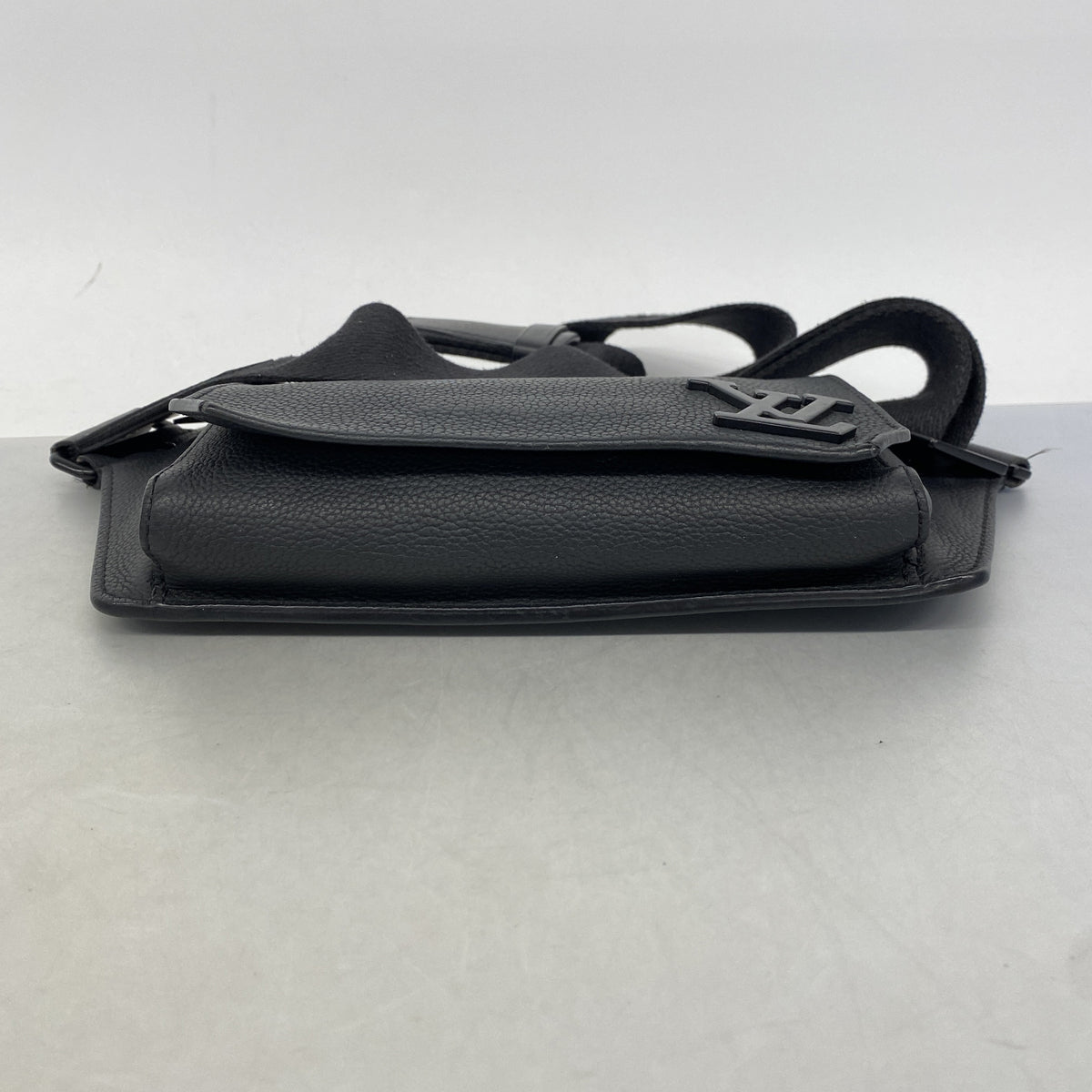【6hd3247】ルイヴィトン ウエストバッグ LVアロエグラム テイクオフスリング M57081 ノワール【中古】メンズ